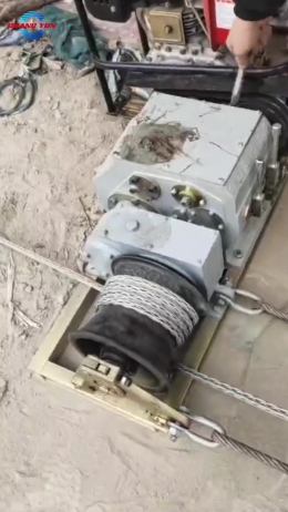 Cable Pulling Winch, JM-XJ8-C, 80 kN, Field Application